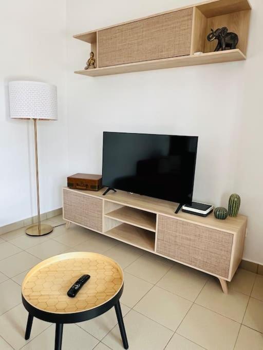 Villa Atienza 99 بلايا بلانكا المظهر الخارجي الصورة