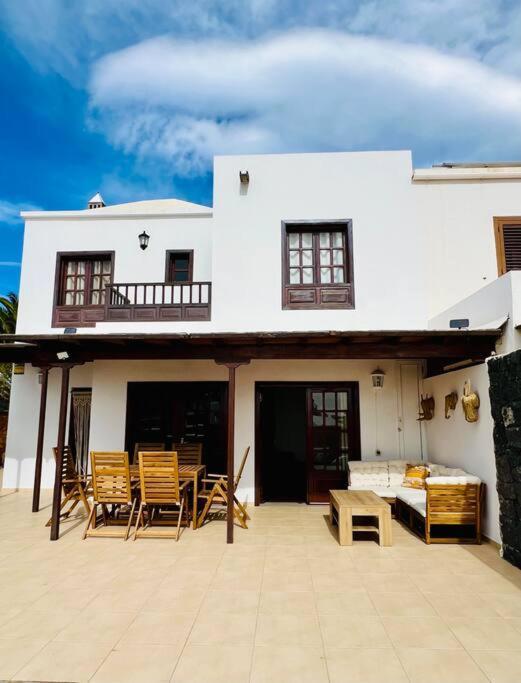 Villa Atienza 99 بلايا بلانكا المظهر الخارجي الصورة